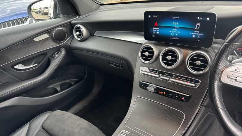 Mercedes-Benz GLC 220d 4Matic AMG Line 5dr 9G-Tronic Diesel Estate